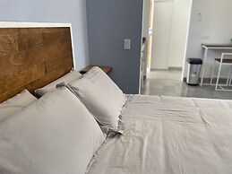 Pelicanos Apartments