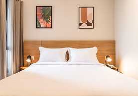 Consolação by Charlie