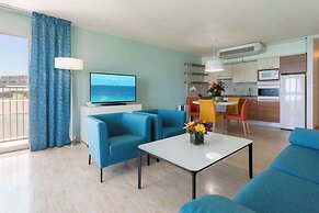 Royal Islander Resort La Plage