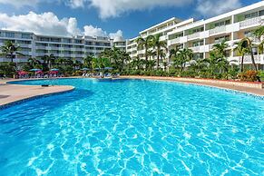 Royal Islander Resort La Plage