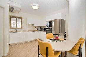 Royal Islander Resort La Plage