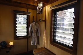 Gold Coast Tree Houses