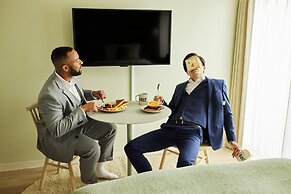 Section L Hamamatsucho