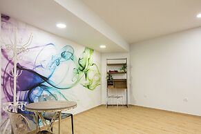 Lines Concept Accommodation