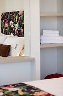 Lines Concept Accommodation