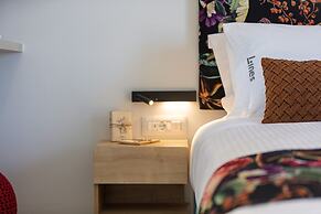 Lines Concept Accommodation