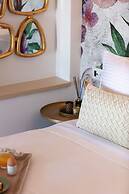 Lines Concept Accommodation