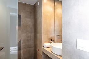 Lines Concept Accommodation