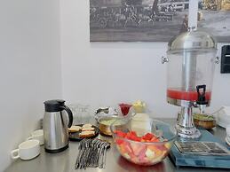 Monarch Montvert Rabale