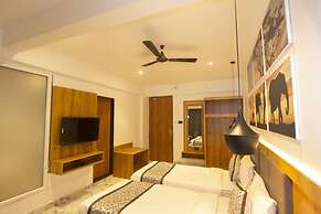 Monarch Montvert Rabale