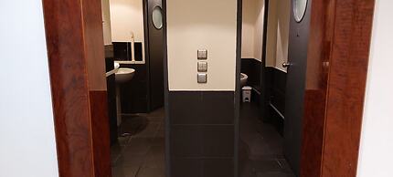 Deluxe apartment 12BD 6BATH