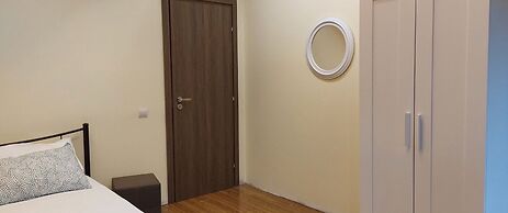 Deluxe apartment 12BD 6BATH