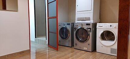 Deluxe apartment 12BD 6BATH