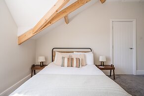 HG Collection - Central Cardiff