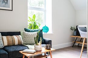 HG Collection - Central Cardiff