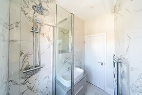 HG Collection - Central Cardiff