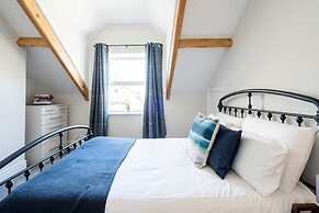 HG Collection - Central Cardiff