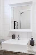 Liiiving in Açores-Mountain Island House