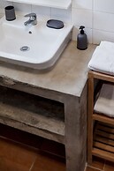 Liiiving in Açores-Mountain Island House