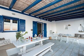 Mykonos Psarou Place