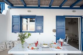 Mykonos Psarou Place