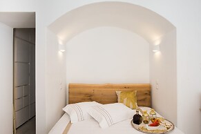 Mykonos Psarou Place