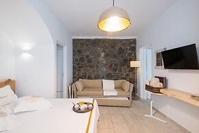 Mykonos Psarou Place