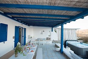 Mykonos Psarou Place