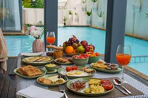 Amã Stays & Trails - Villa Seven, Lonavala