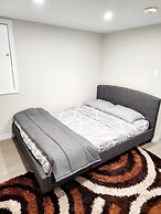 Stunning - Basement Apt in Barrie
