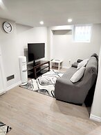 Stunning - Basement Apt in Barrie