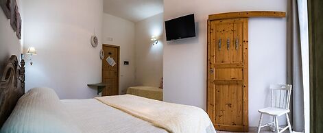 Panacea Country House