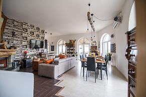 Panacea Country House