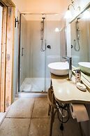 Panacea Country House