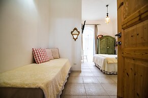 Panacea Country House