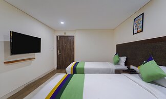 Treebo Vetri Supreme Residency