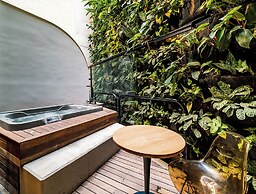 The Somos Bold Hotel