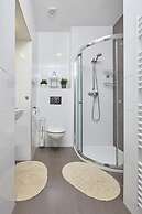 Helen Homestay Flora