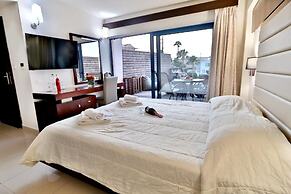 Galini Private Pool Suites with Sea View