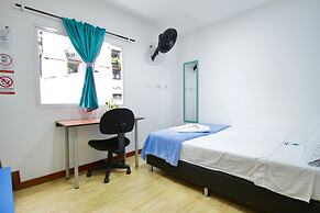 Poblado Park Guest House