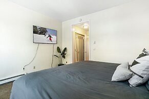 Sunriver Condos F105 3 Bedroom Condo by RedAwning