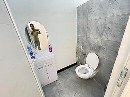 Immaculate 2-bed House in Dar es Salaam