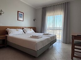 Sunset Haven in Albufeira - Short Walk to Oldtown