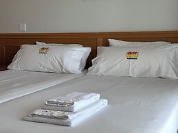 Sunset Haven in Albufeira - Short Walk to Oldtown