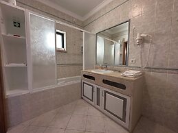 Sunset Haven in Albufeira - Short Walk to Oldtown