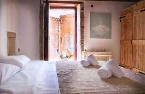 Menexes Suites Monemvasia