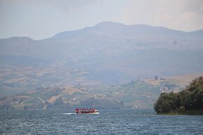 Hotel Eliseo-Playa Blanca lago de Tota