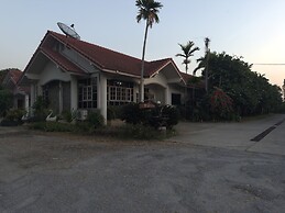Maingam Resort