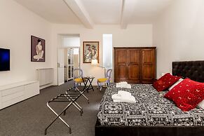 Babuino Luxury - Large Apartment Spanish Step