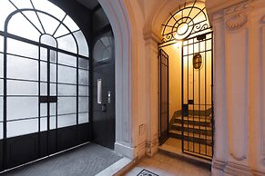 Babuino Luxury - Large Apartment Spanish Step